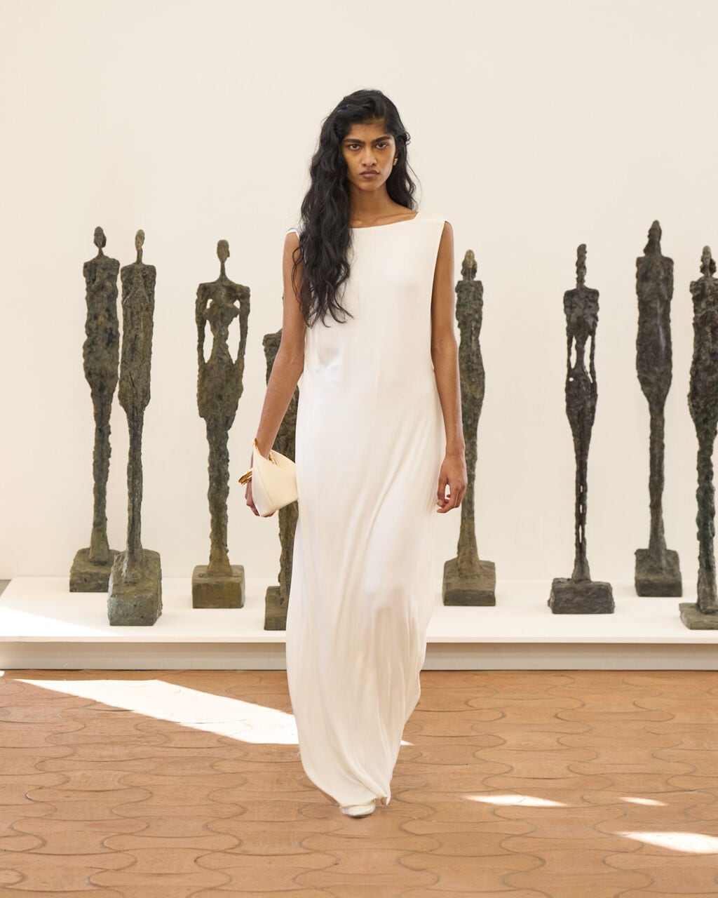 Look 15